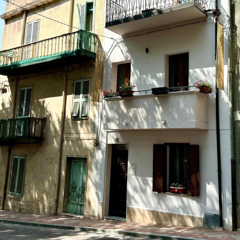 Casa Del Corso Hotel Dorgali Eksteriør billede