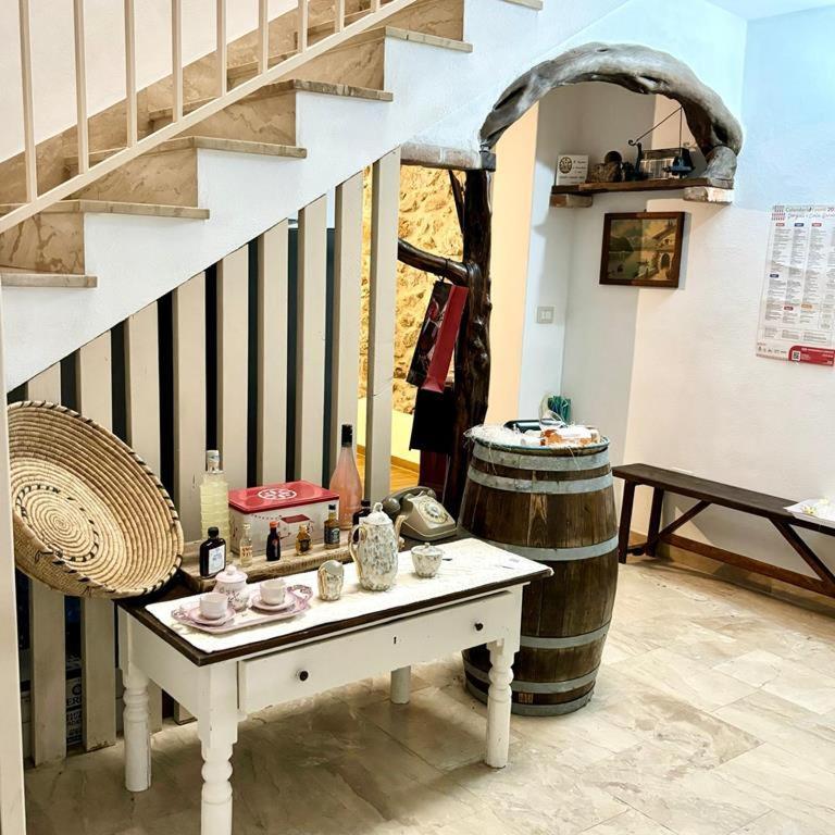 Casa Del Corso Hotel Dorgali Eksteriør billede