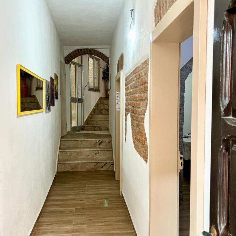 Casa Del Corso Hotel Dorgali Eksteriør billede