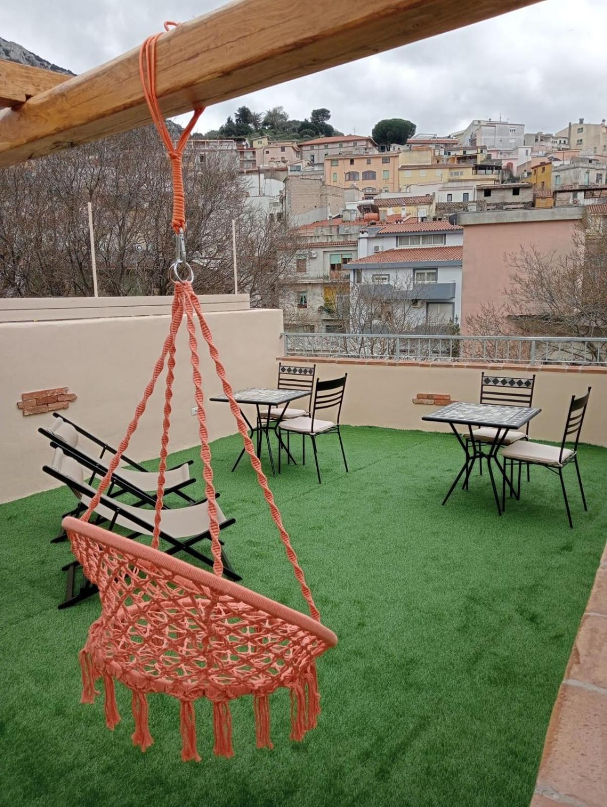 Casa Del Corso Hotel Dorgali Eksteriør billede