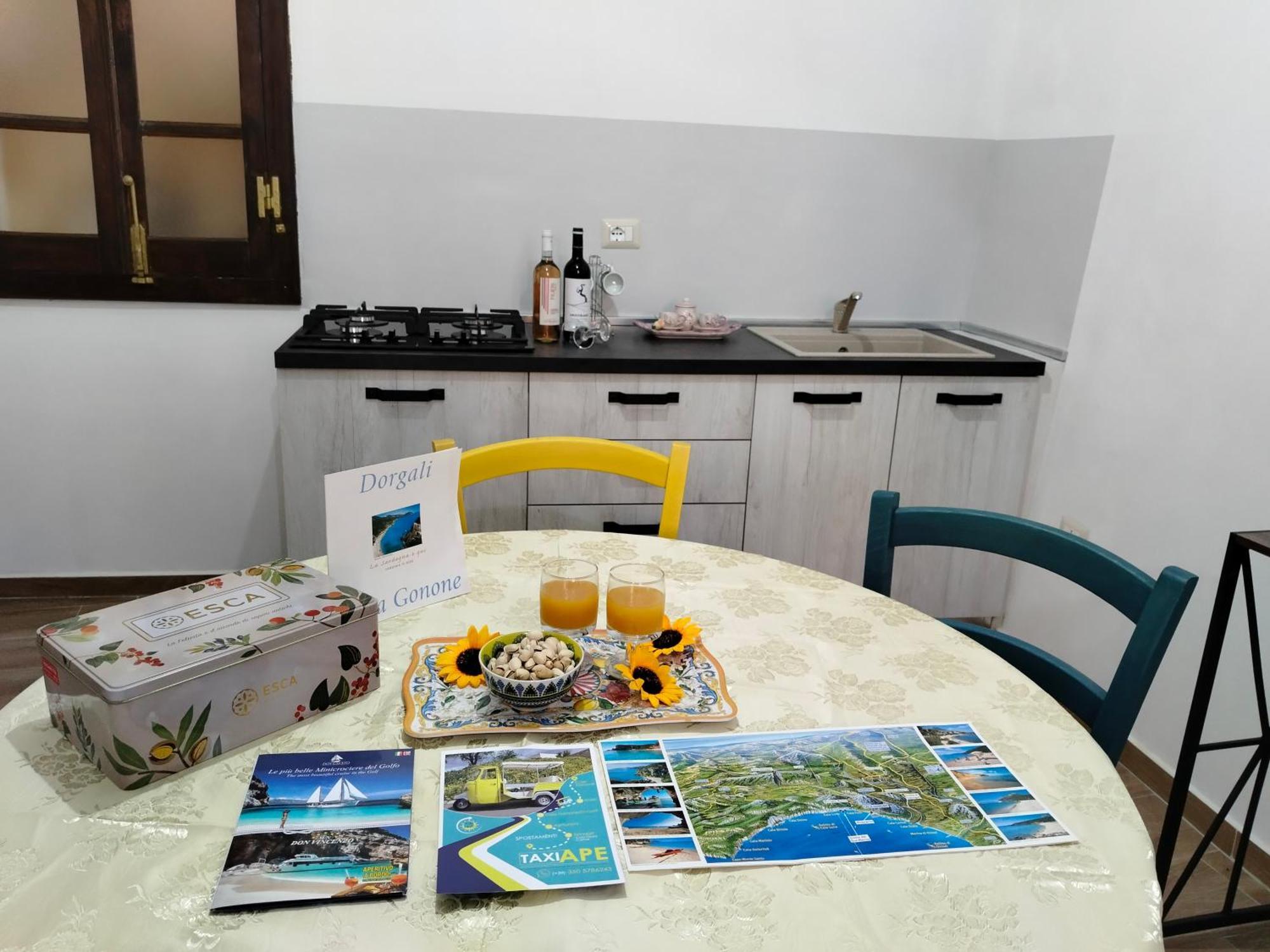 Casa Del Corso Hotel Dorgali Eksteriør billede